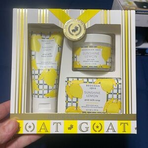 Beekman 1802 Sweet To Be Kind Sunshine Lemon Bath & Body Gift Set New